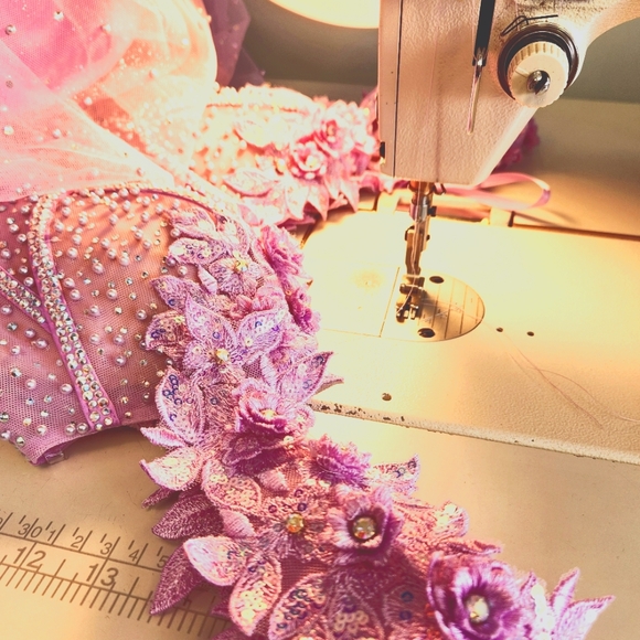 Meet your Posher, Correen - Picture 1 of 1